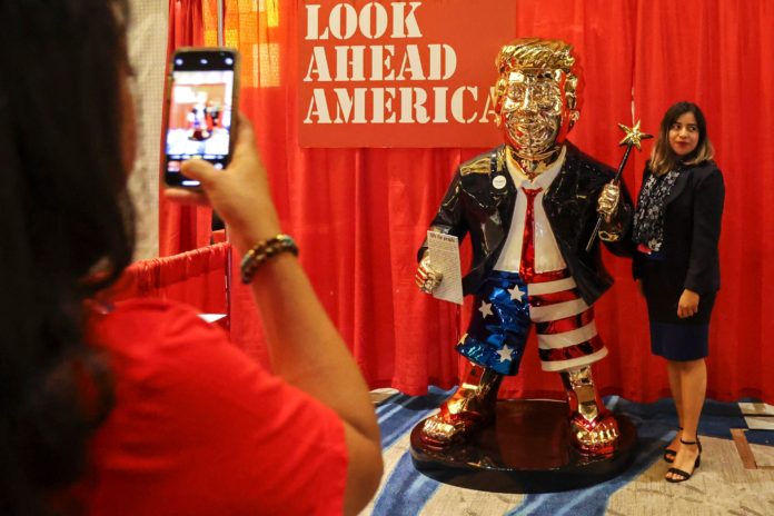 f4ba7cdb-aae0-480e-9954-79c279a387db-AP_CPAC_Trump_Statue