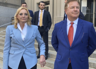 Fat Cat McCloskeys Are Pardoned, Mark’s Still Running For Senate