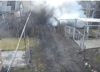 WATCH: Putin’s F Troop Runs Out Of Gas, Bad A$$ Ukrainians Offer To Tow Tank Back To Russia