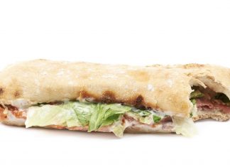 Idiot Convoy Promised 100 Foot Sub Sandwich but Antifa Must Have Eaten It.