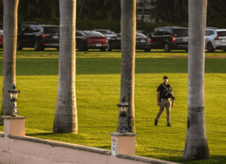 Was Gun Play Narrowly Averted At Mar-a-Lago Xmas Day? Take A Look