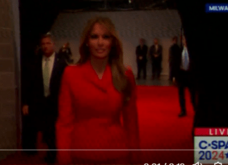 Queen Melania Enters In Hooker Red, Like Her Xmas Trees