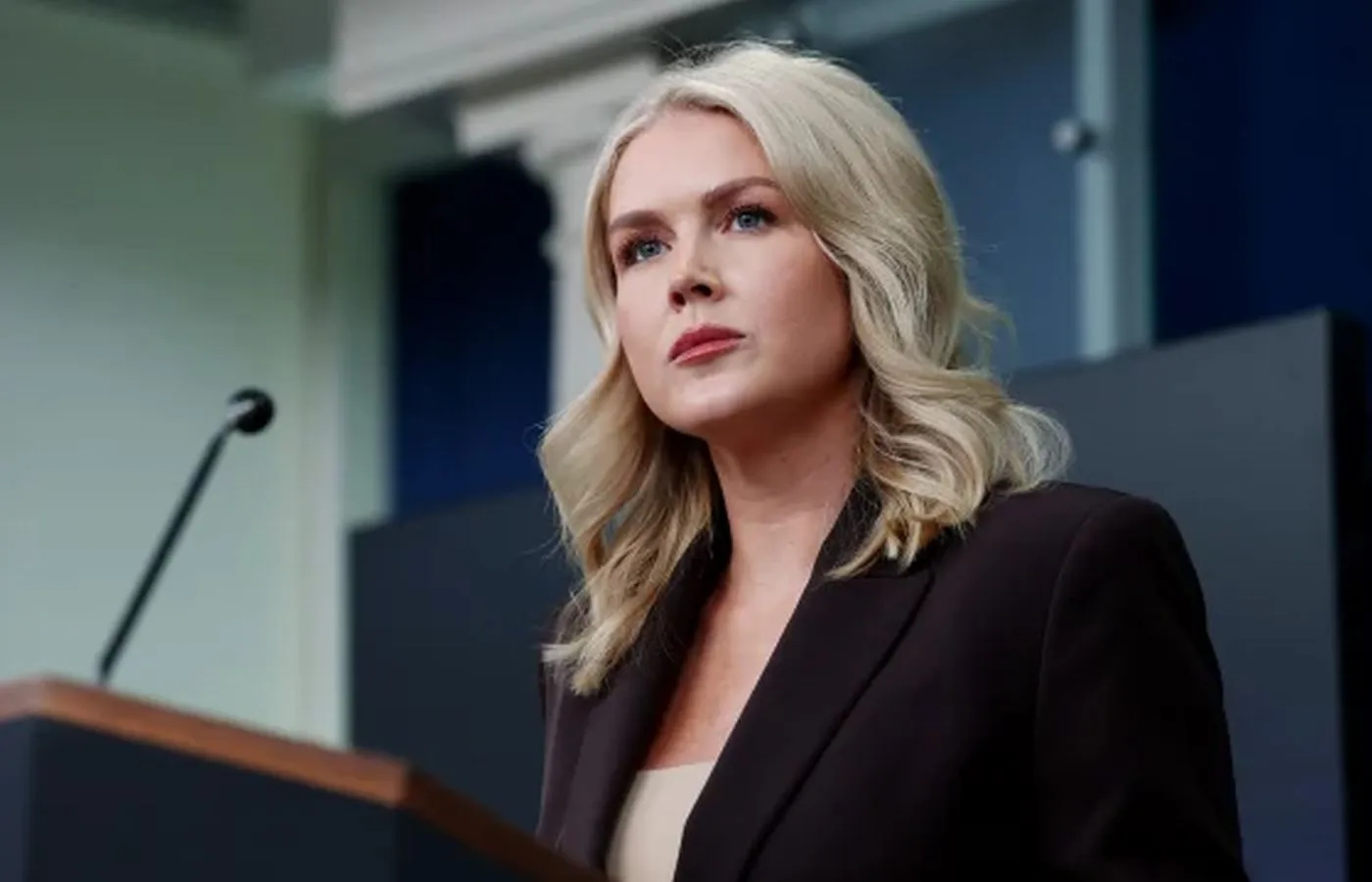 White House Women Face Exhausting Existence, Need Out