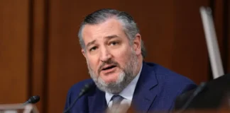Cancun Cruz Panics About Texas